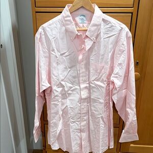 Brooks Brothers Men's Pink Striped Shirt